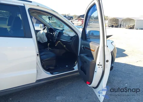 2010 Hyundai Santa Fe Limited z USA, uszkodzony, nr VIN 5NMSK3AB8AH357769